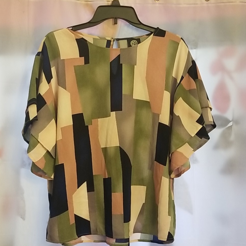 EUC Bobeau Brand Wonen's Blouse